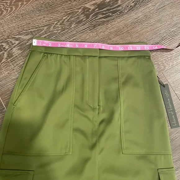 🌿Nwt House of Harlow 1960 plant green satin cargo pocket skirt slit midi XS - Picture 9 of 14